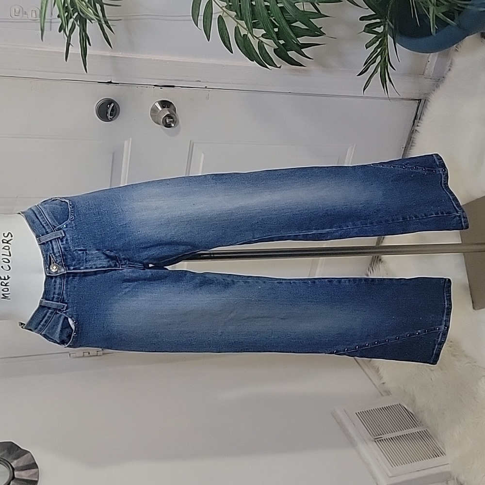 Hi Jeans